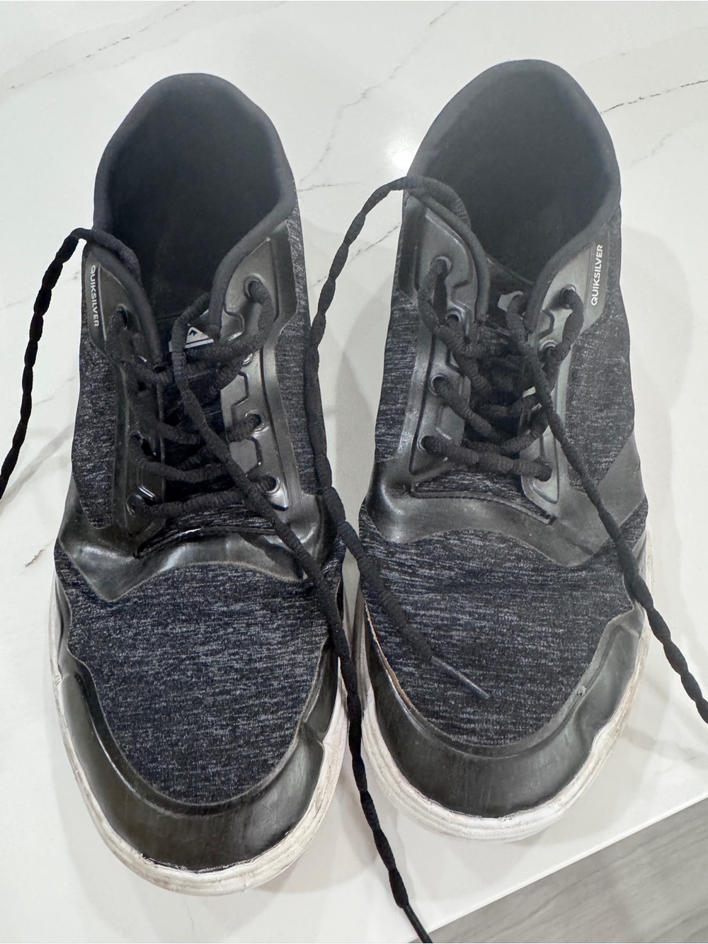 Quiksilver Men's Water Shoes w/ holes in Michelin Tire sole